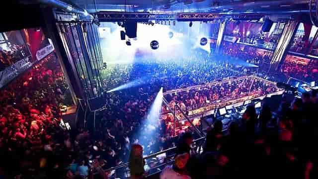 Vibrant Cristal Area at Fabrik Club, ideal for concerts and parties with dynamic lighting.
