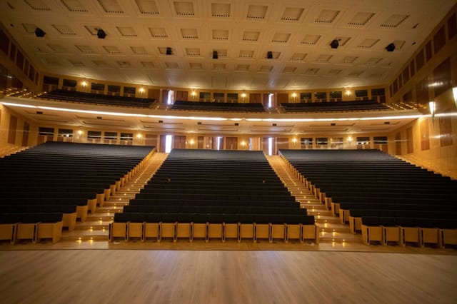 North Auditorium at IFEMA MADRID, tiered seating for conferences and presentations.