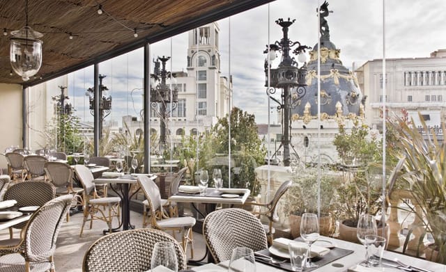 Elegant dining space with city views, perfect for corporate meetings and upscale events.