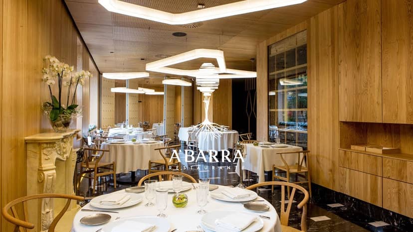 Reserved Spaces in A'Barra with elegant wooden decor for upscale events and corporate dining.