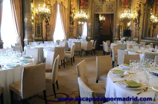 Jorge Luis Borges Room at Casa de América, elegant banquet setting for upscale events.
