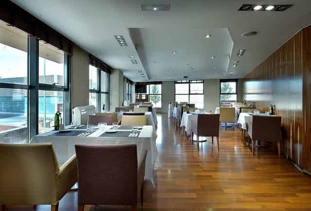 Cafe/Bar