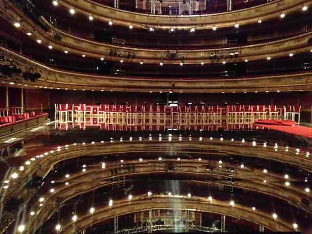 Teatro de la Zarzuela theater with elegant architecture, ideal for events and performances.