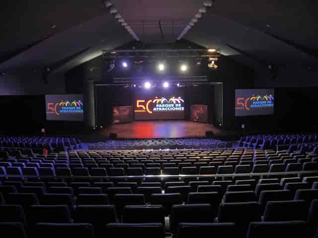 Teatro Auditorio Madrid: spacious auditorium with tiered seating for impactful events.
