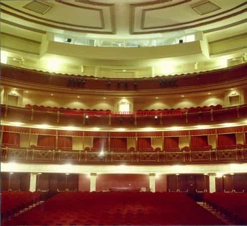 Sala Lola Membrives theater with tiered seating, perfect for elegant events and performances.
