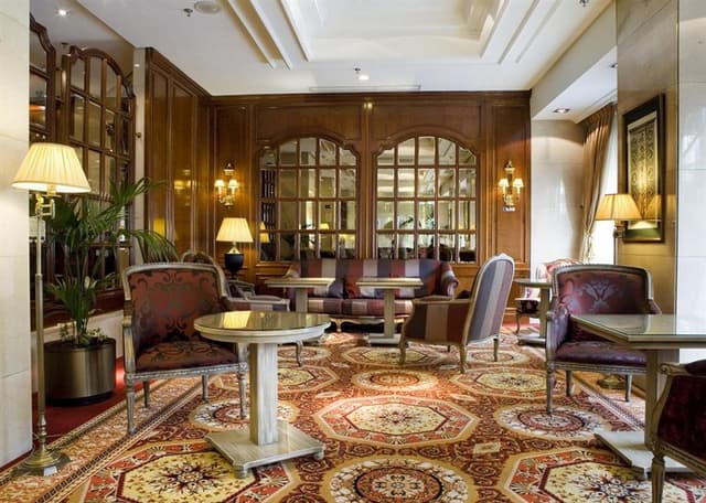 Hotel Emperador