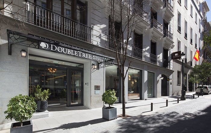 DoubleTree by Hilton Madrid - Prado exterior, modern design for events and meetings.