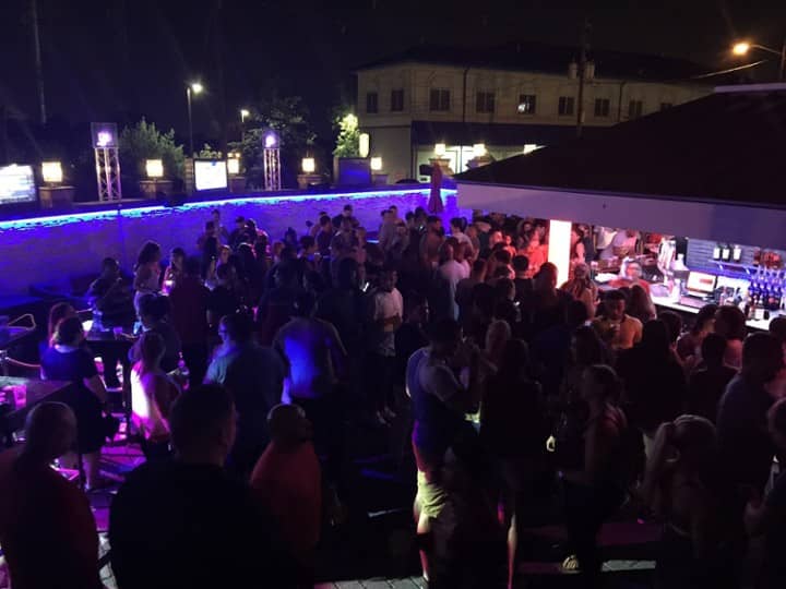 Vibrant nightlife at Big Shots Restaurant basement, ideal for networking events and parties.