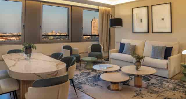 Stylish hotel lounge in Princesa Plaza Madrid for executive meetings and events.