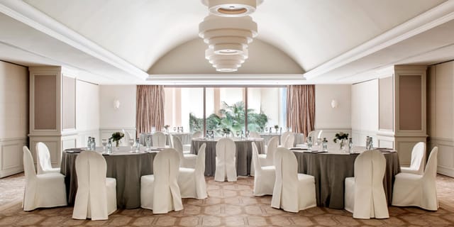 Conference center in InterContinental Madrid Hotel, ideal for workshops and small conferences.