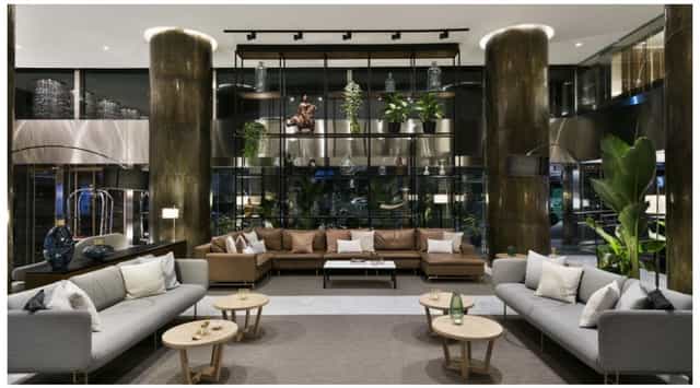 Modern lobby at Meliá Madrid Princesa, perfect for events and networking.