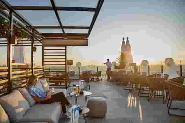 rooftop bar