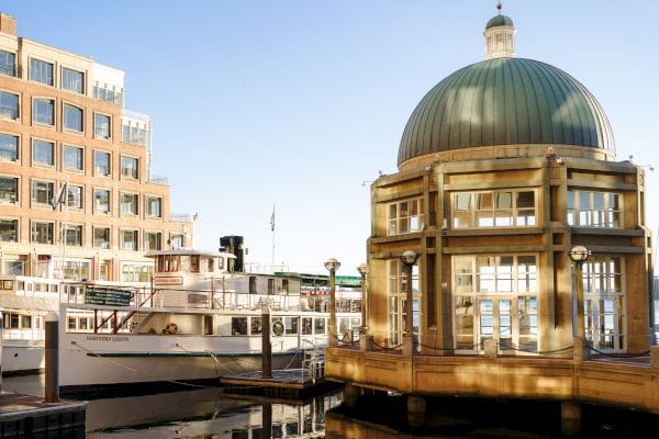 John Phillips Salon at Boston Harbor Hotel: elegant waterfront venue for intimate events.