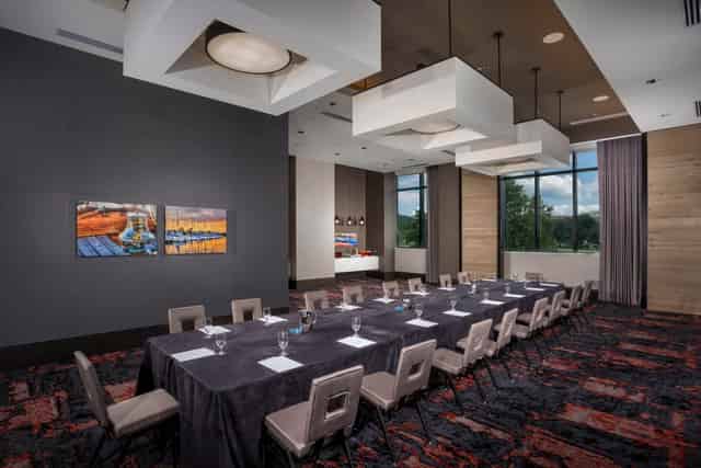 Diamond back Boardroom
