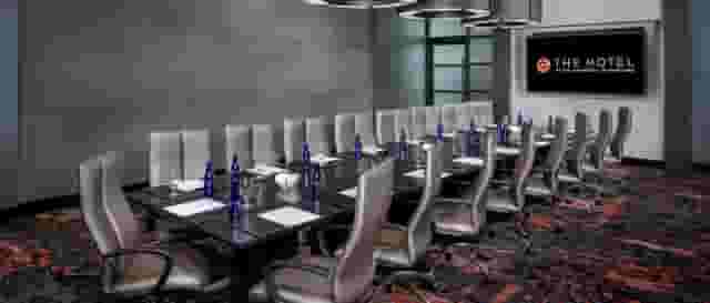 Diamond back Boardroom