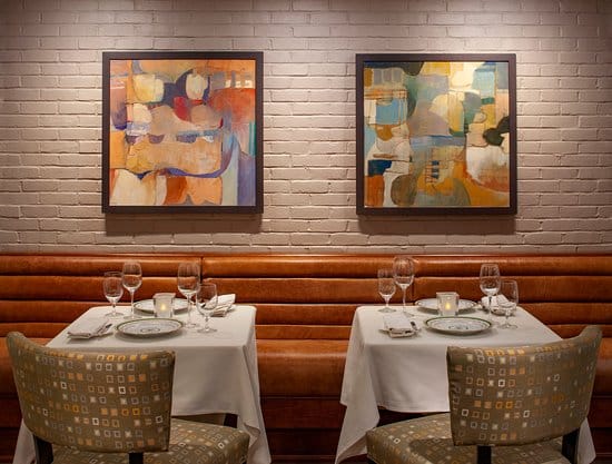 Wickets Room dining space with elegant decor for intimate events and networking dinners.