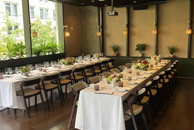 John Carroll Room in 1789 Restaurant, elegant meeting space for workshops and events.