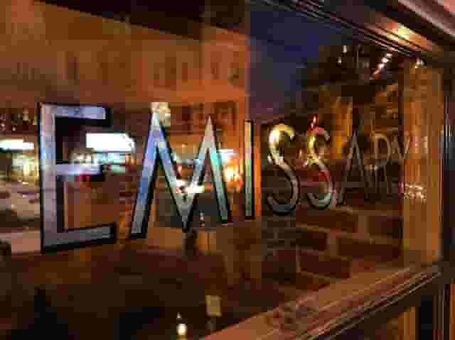 Cocktail bar