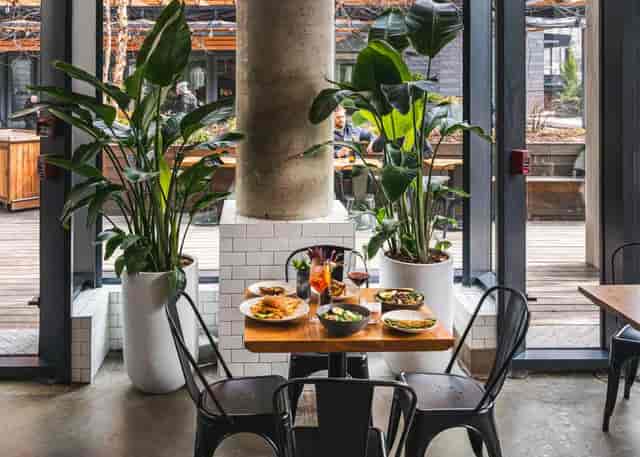 Hotel Hendricks: Restaurant Isla & Co ...