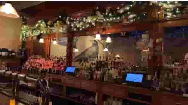 Live music bar