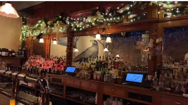 Live music bar