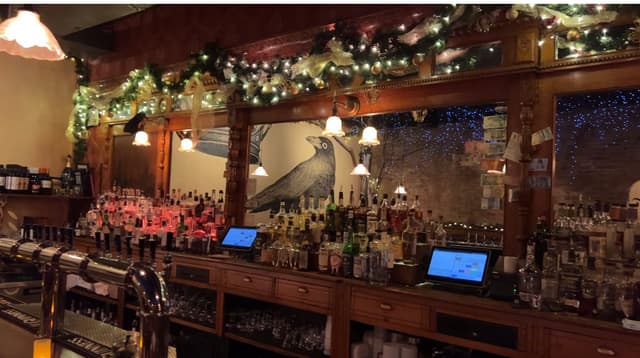 Live music bar
