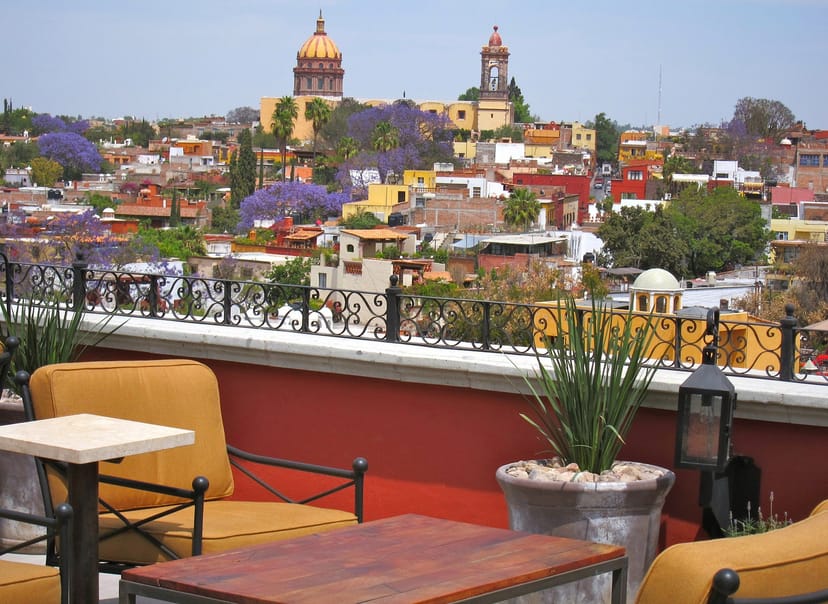 Rooftop terrace at Mivida Restaurant, ideal for outdoor meetings and social events.