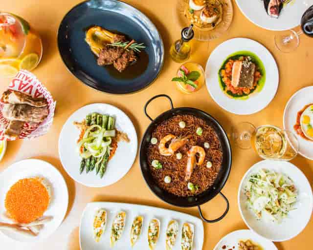 Gourmet seafood spread in Jerez for upscale corporate events and celebrations.