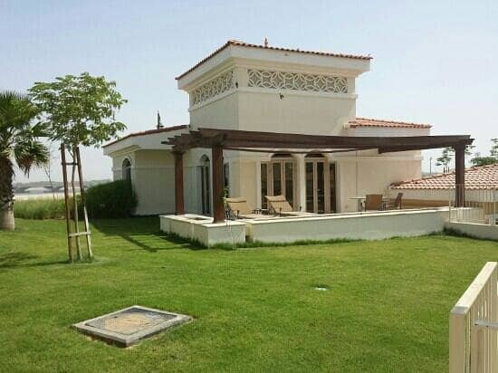 Villas at The Ritz-Carlton Abu Dhabi, ideal for corporate retreats and outdoor events.