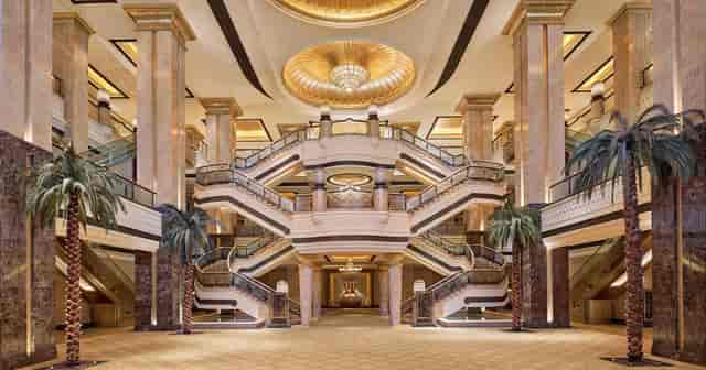 Grand Dome at Emirates Palace: elegant venue for conferences and upscale events.