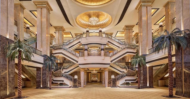 Grand Dome at Emirates Palace: elegant venue for conferences and upscale events.