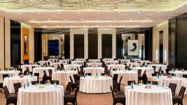 Elegant banquet setting at Sofitel Abu Dhabi for conferences and events.