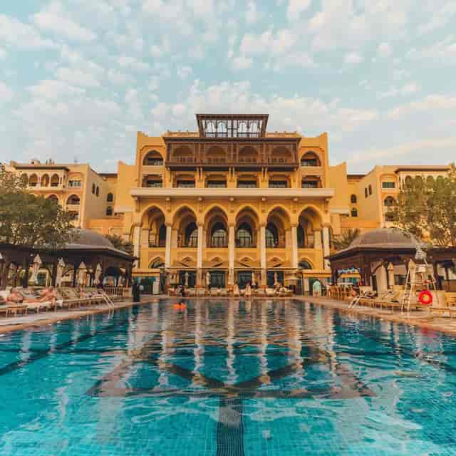 Nisreen at Shangri-La Hotel Abu Dhabi, elegant venue for upscale events and meetings.