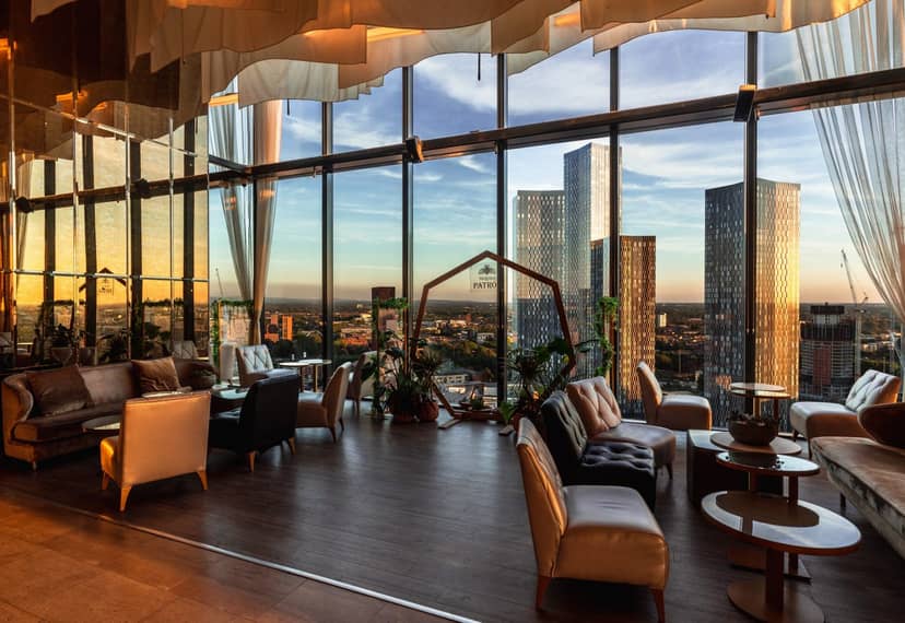Sophisticated Cloud23 function room with panoramic city views, ideal for events and meetings.