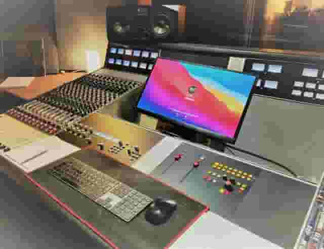 HQ Recording Studios