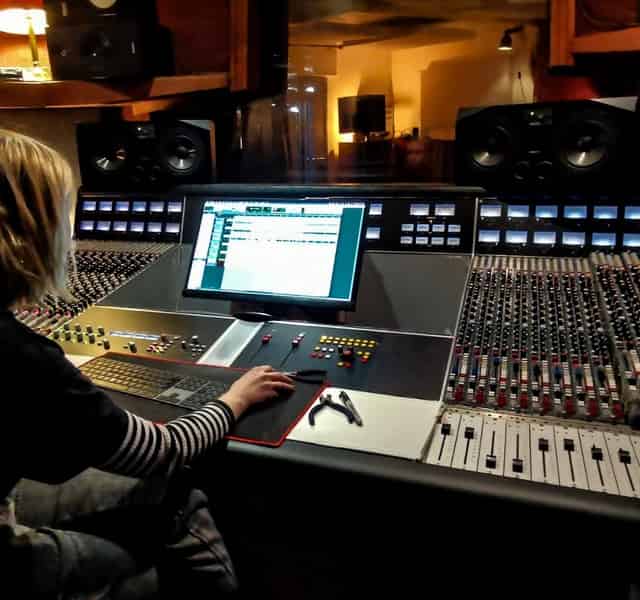 HQ Recording Studios