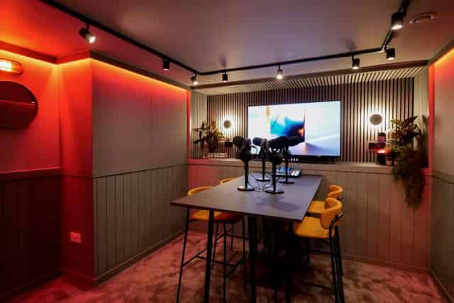 Pixdora Studio