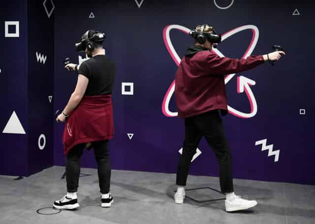 DNA VR