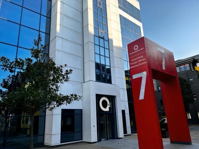 Modern team suites at Serendipity Labs Manchester, ideal for meetings and events.