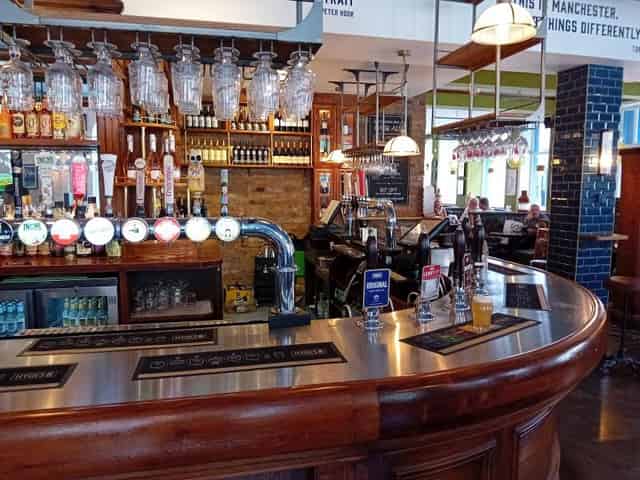 Bar