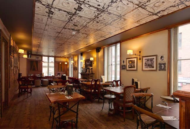 Restaurant
