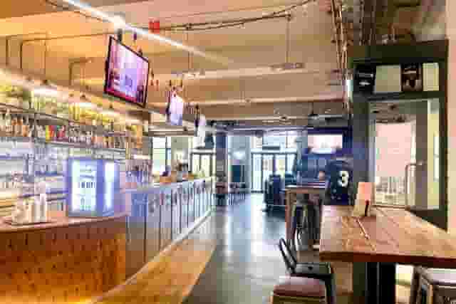 532 Bar + Kitchen