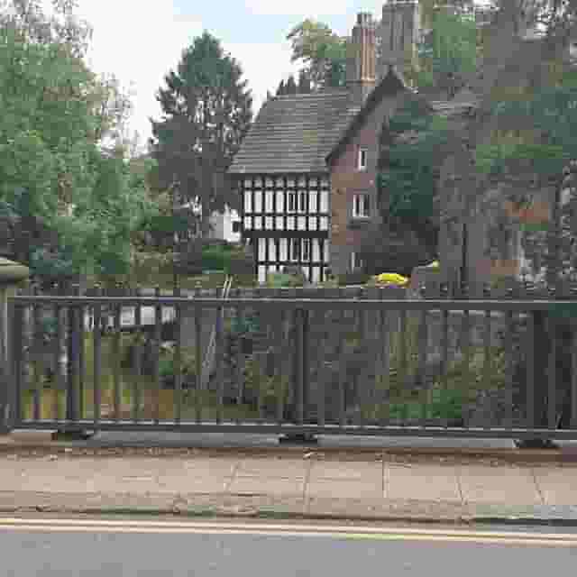 The Delph Restaurant & Bar