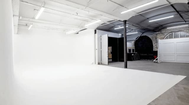 Minimal Studio