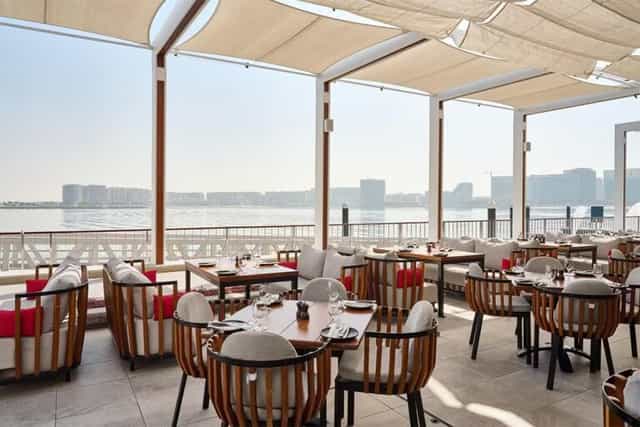Private dining room at Hunter & Barrel Abu Dhabi, ideal for corporate events and gatherings.