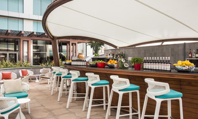 Al Fresco Terrace