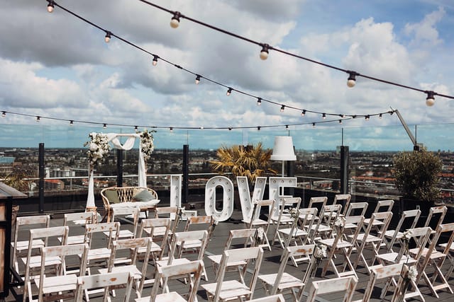 Floor17 Restaurant & Rooftop Bar