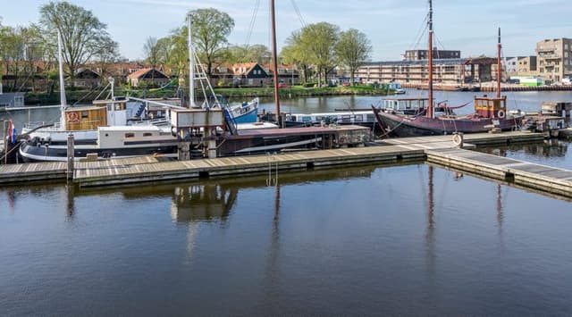 Crossboat