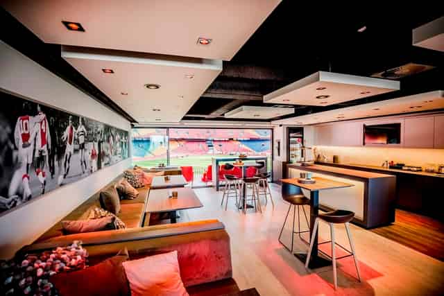 Sky Club
