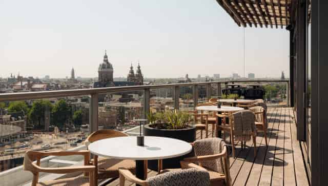 terrace bar